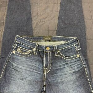 Excellent condition Big Star size 27r dark denim jeans has just a little stretch